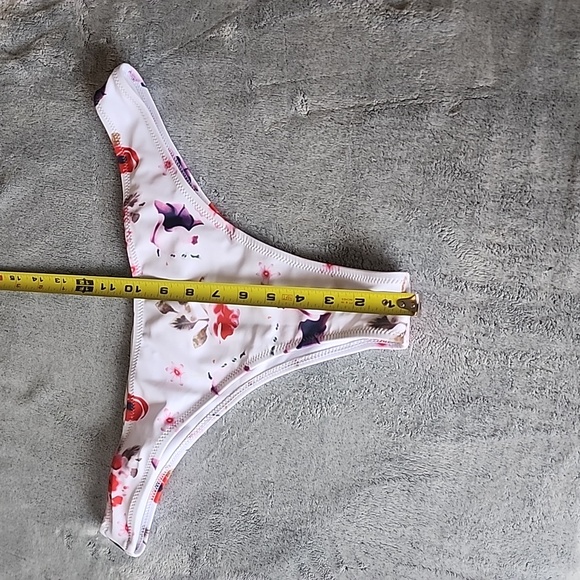 🔴 Bikini bottom - Picture 5 of 5